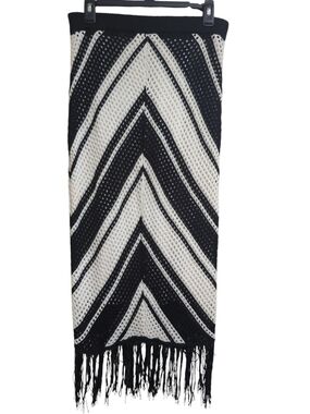 Willow & Wind Chevron Crochet Knit Fringe Maxi Skirt Black White L Boho Festival